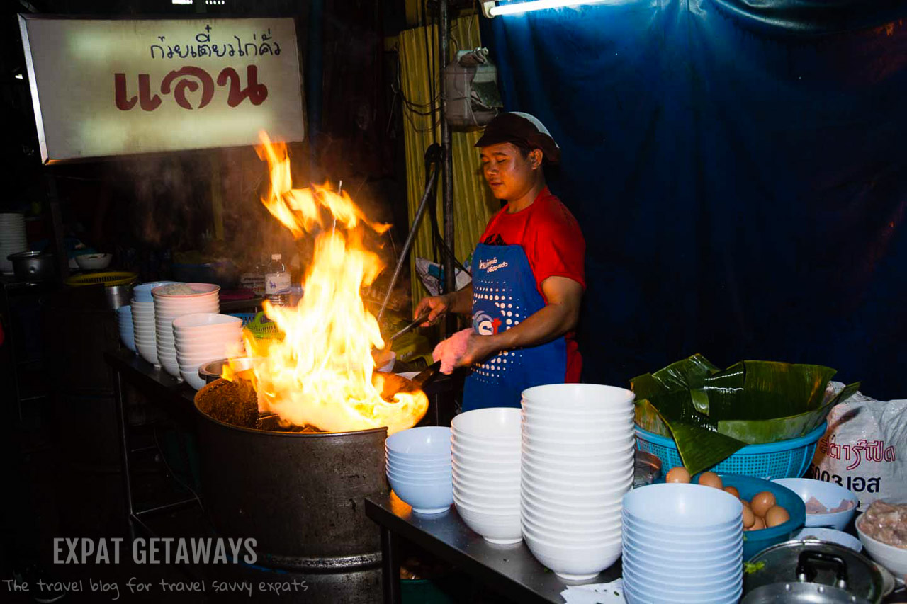 A behind the scenes look at Thai cooking.