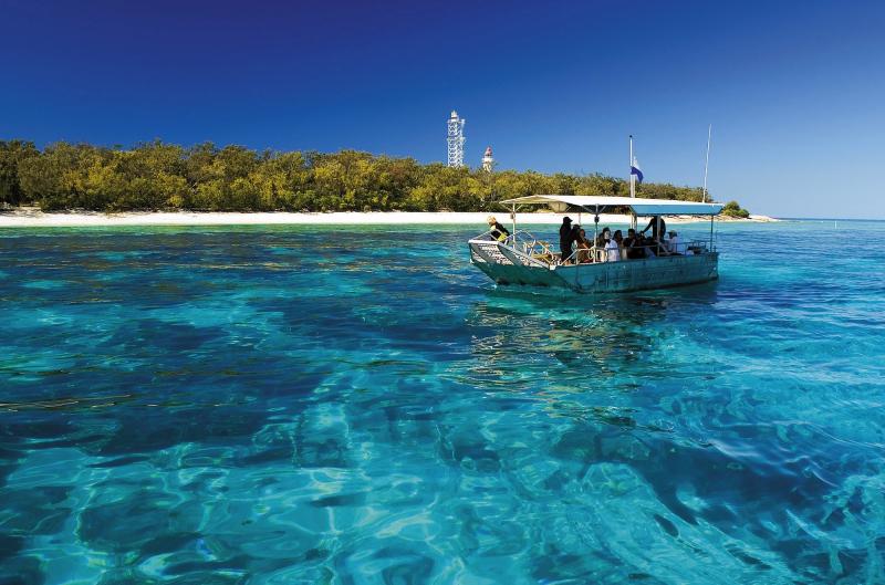 Lady Elliot Island is a scuba divers heaven! Great Barrier Reef Scuba